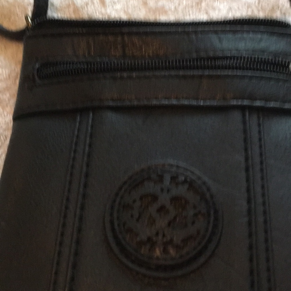 ☀️Black crossbody, buy this and coral one for $12 - Picture 3 of 6